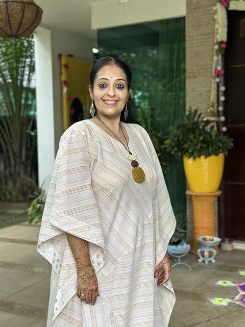 sripriyaa-pip-page